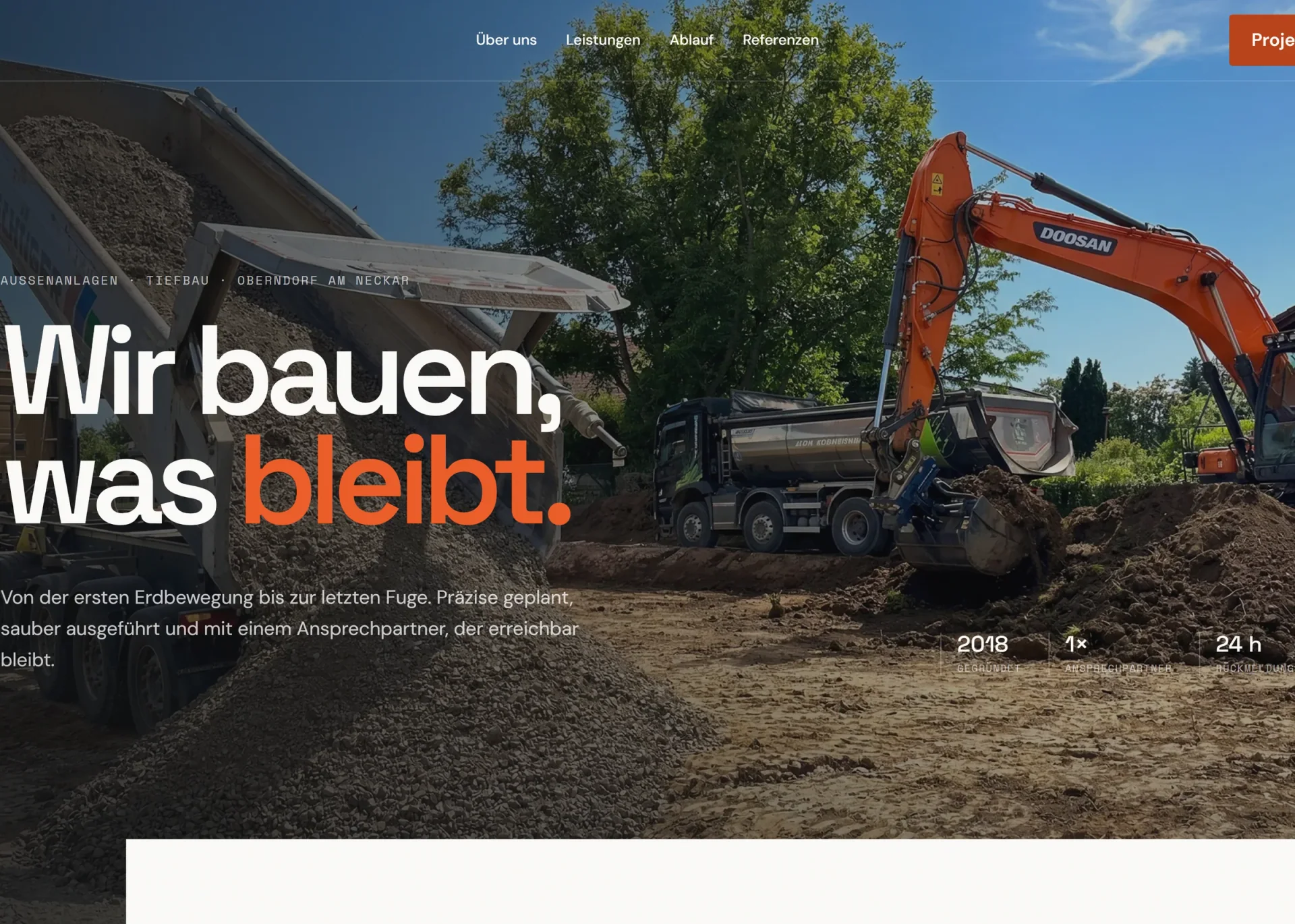 Hero der Website mit der Headline „Wir bauen, was bleibt."