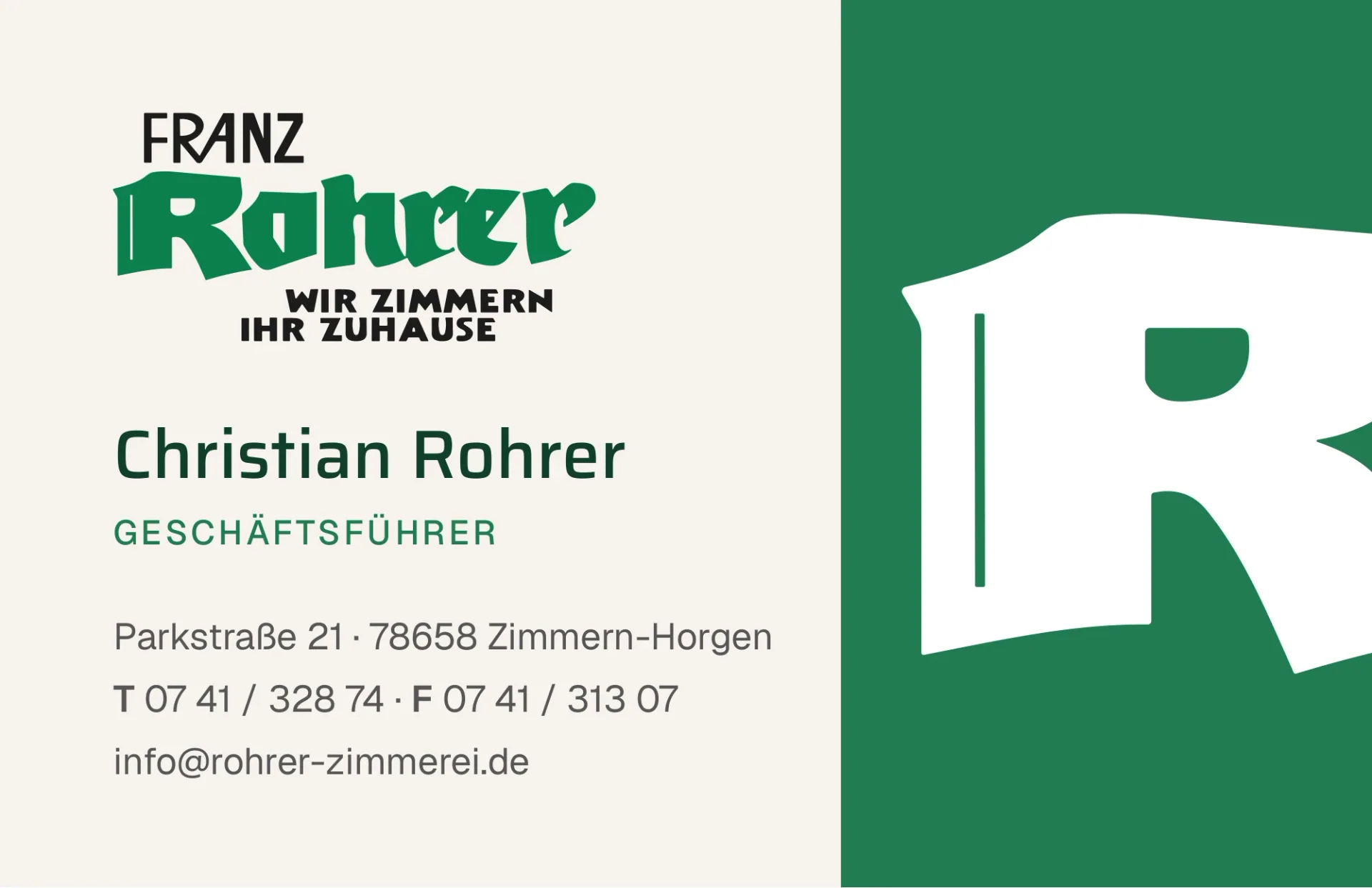Visitenkarte Vorderseite: Logo, Name Christian Rohrer, Geschäftsführer, Adresse und Telefon auf Papier, rechts das angeschnittene R